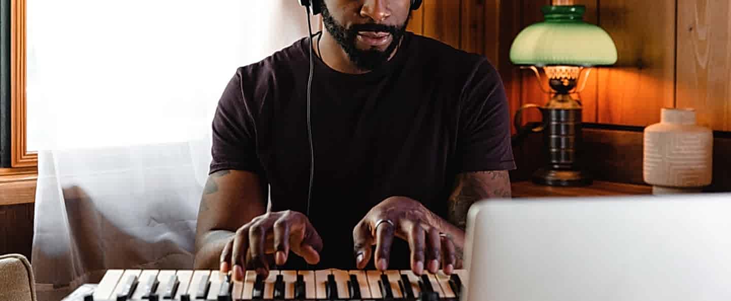 Portable Piano Guide