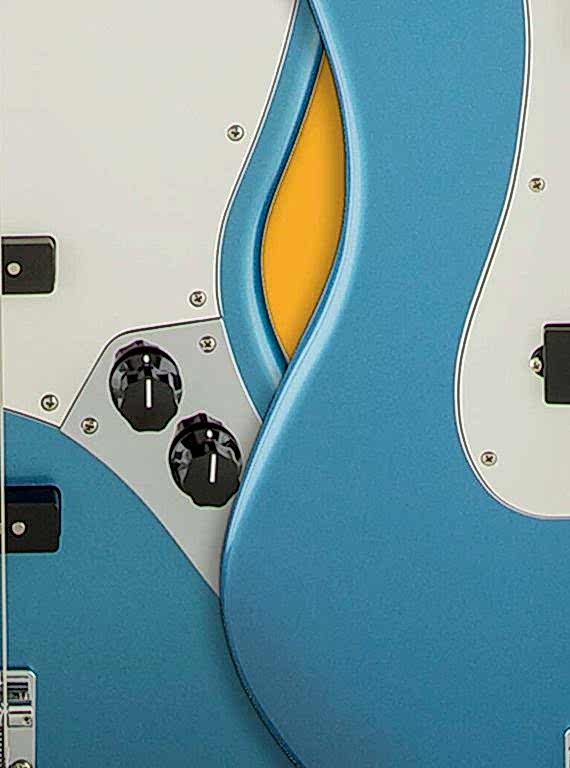 jazz bass fender precision bass differences