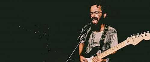 differences between fender stratocaster