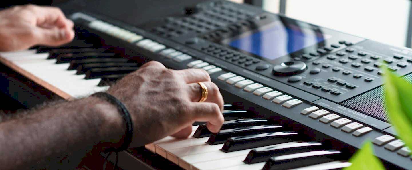 Yamaha PSR Comparison Guide