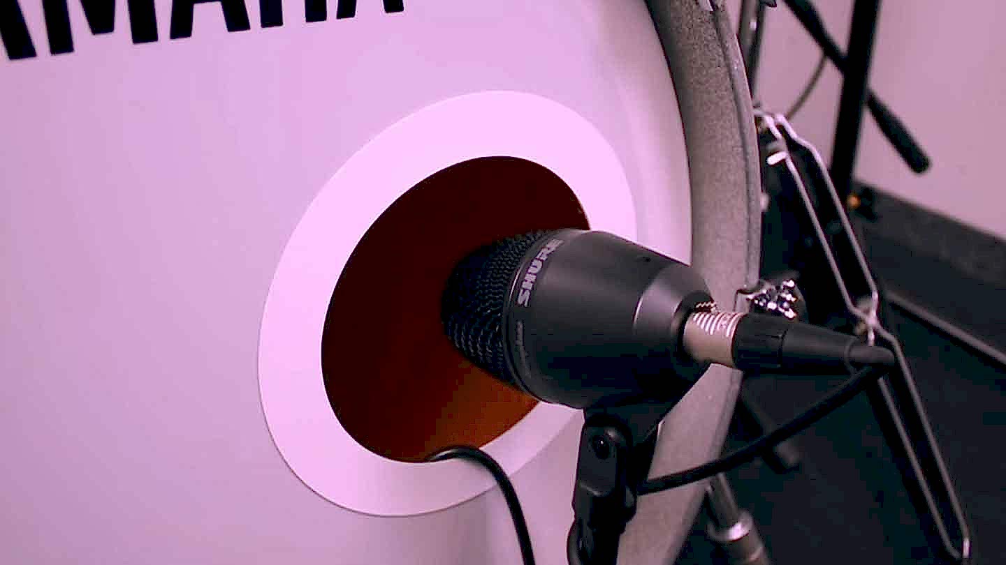 THE SHURE PGA52 IS AN IDEAL MICROPHONE FOR USE AS A BASS DRUM MIC THE SHURE PGA52 IS AN IDEAL MICROPHONE FOR USE AS A BASS DRUM MIC