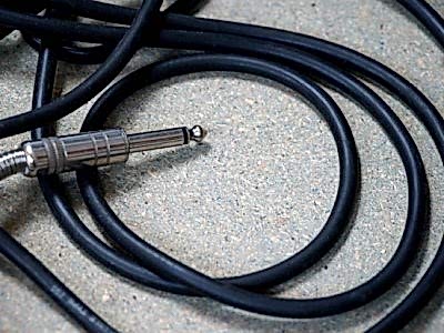 Messy Guitar Cable Messy Guitar Cable